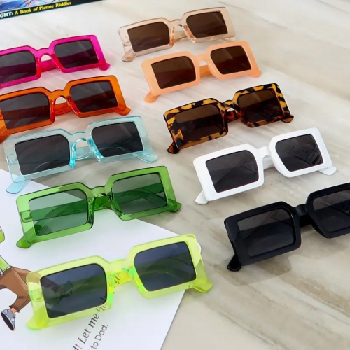 Lunettes de soleil carrées multicolores